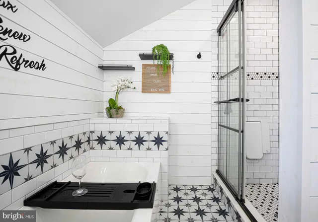 a bathroom with a bathtub