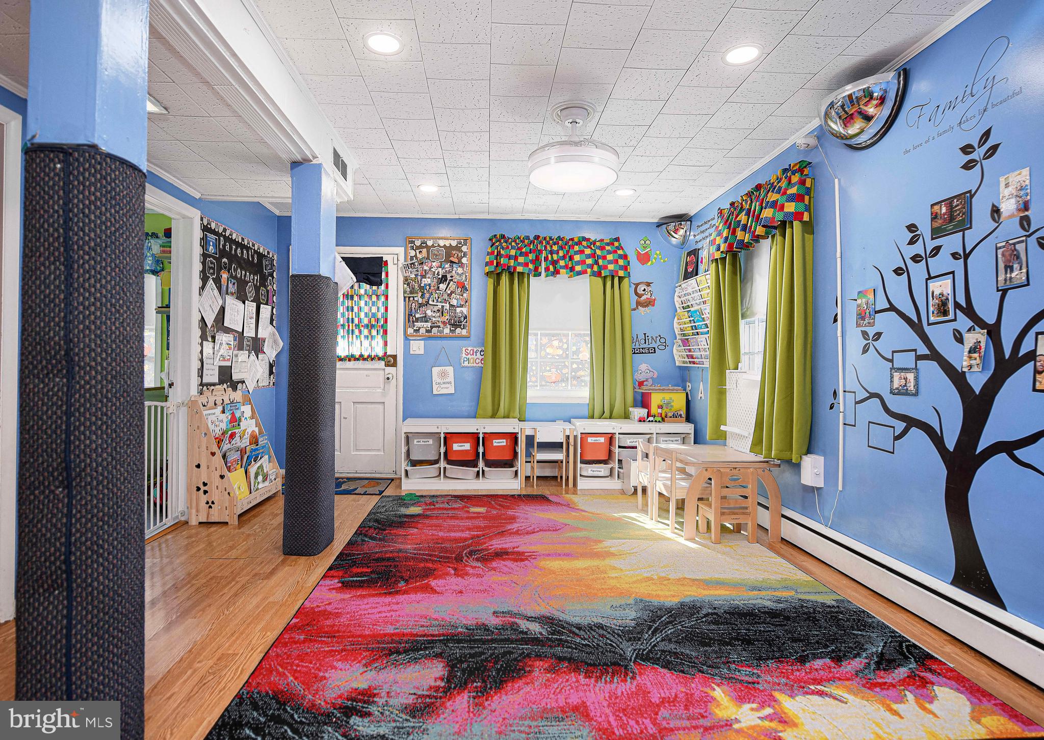 6701 Loch Raven Boulevard Baltimore, MD 21286 - Photo 36 of 44 a very nice looking room with a large window