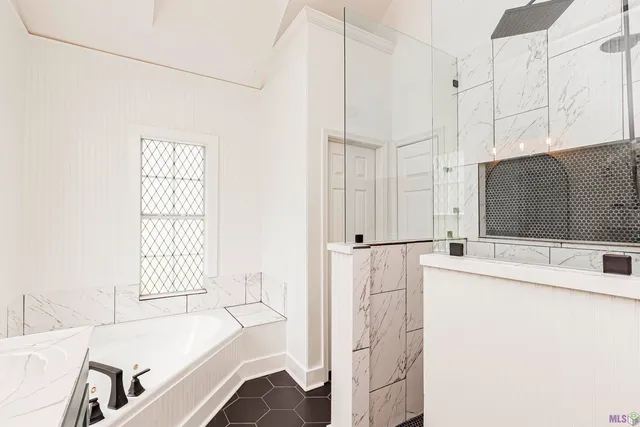 $3,400 | 1959 Fairview Avenue, Port Allen, LA 70767