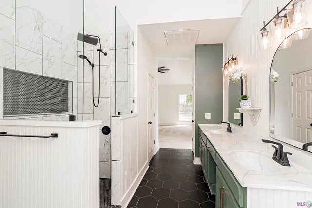 $3,400 | 1959 Fairview Avenue, Port Allen, LA 70767