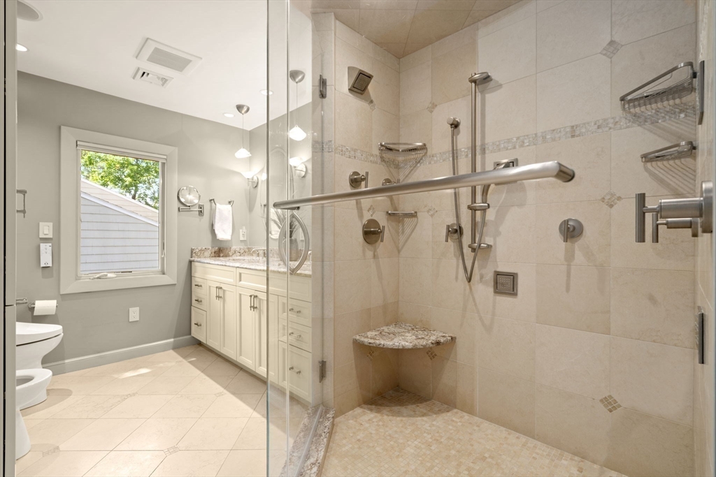 176 Paulson Road Newton, MA 02468 - Photo 13 of 23