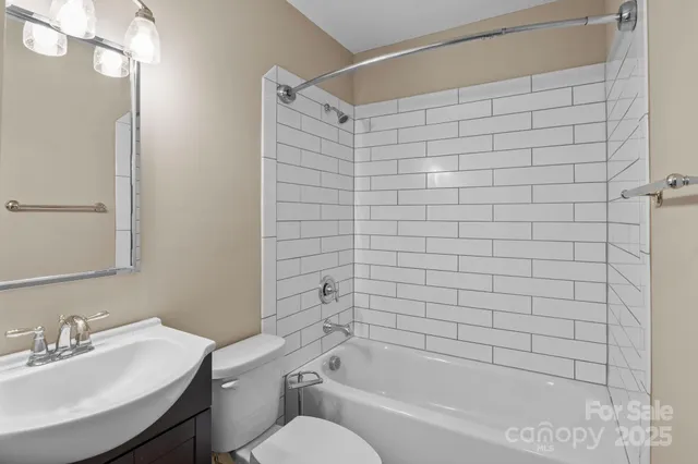 $450,000 | 996 Cornelius Road, Mooresville, NC 28117