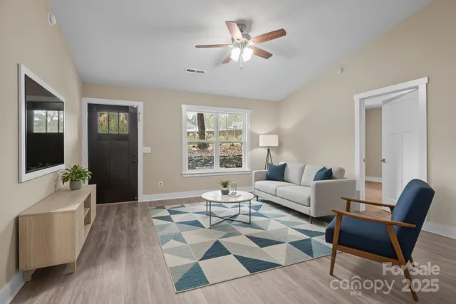 $450,000 | 996 Cornelius Road, Mooresville, NC 28117