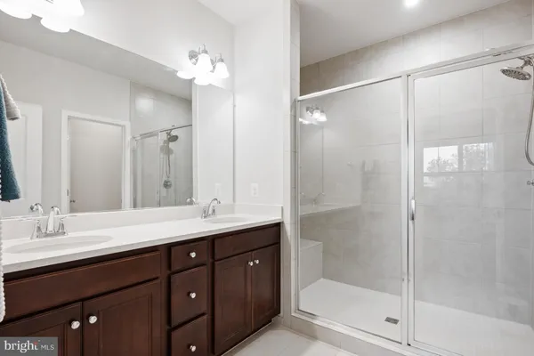 $5,200 | 5509 Valmarana Way, Alexandria, VA 22312