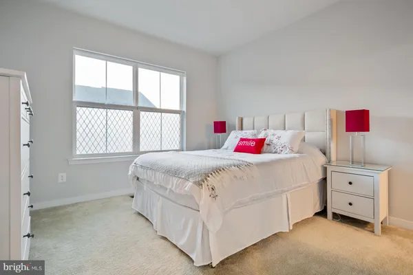 $5,200 | 5509 Valmarana Way, Alexandria, VA 22312