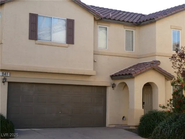 $1,850 | 941 Medina De Leon Avenue, Henderson, NV 89015
