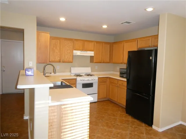 $1,850 | 941 Medina De Leon Avenue, Henderson, NV 89015