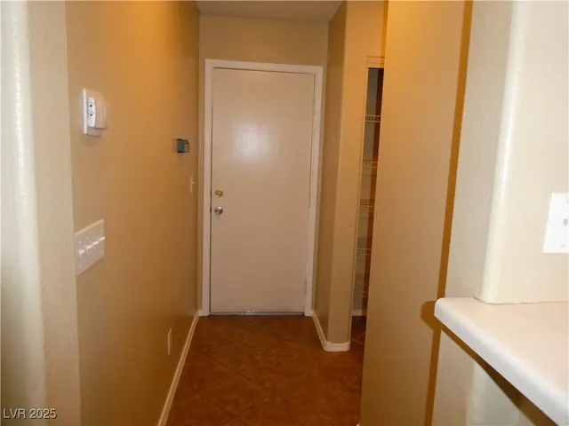 $1,850 | 941 Medina De Leon Avenue, Henderson, NV 89015