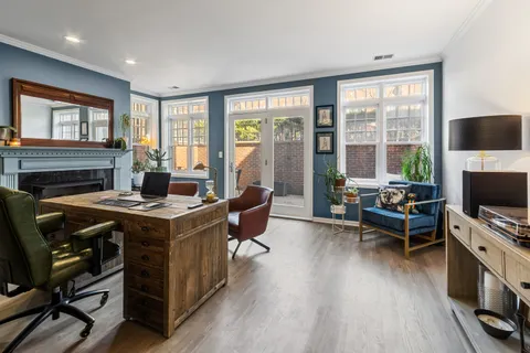 $525,000 | 5776 North Ridge Avenue, Unit G, Chicago, IL 60660