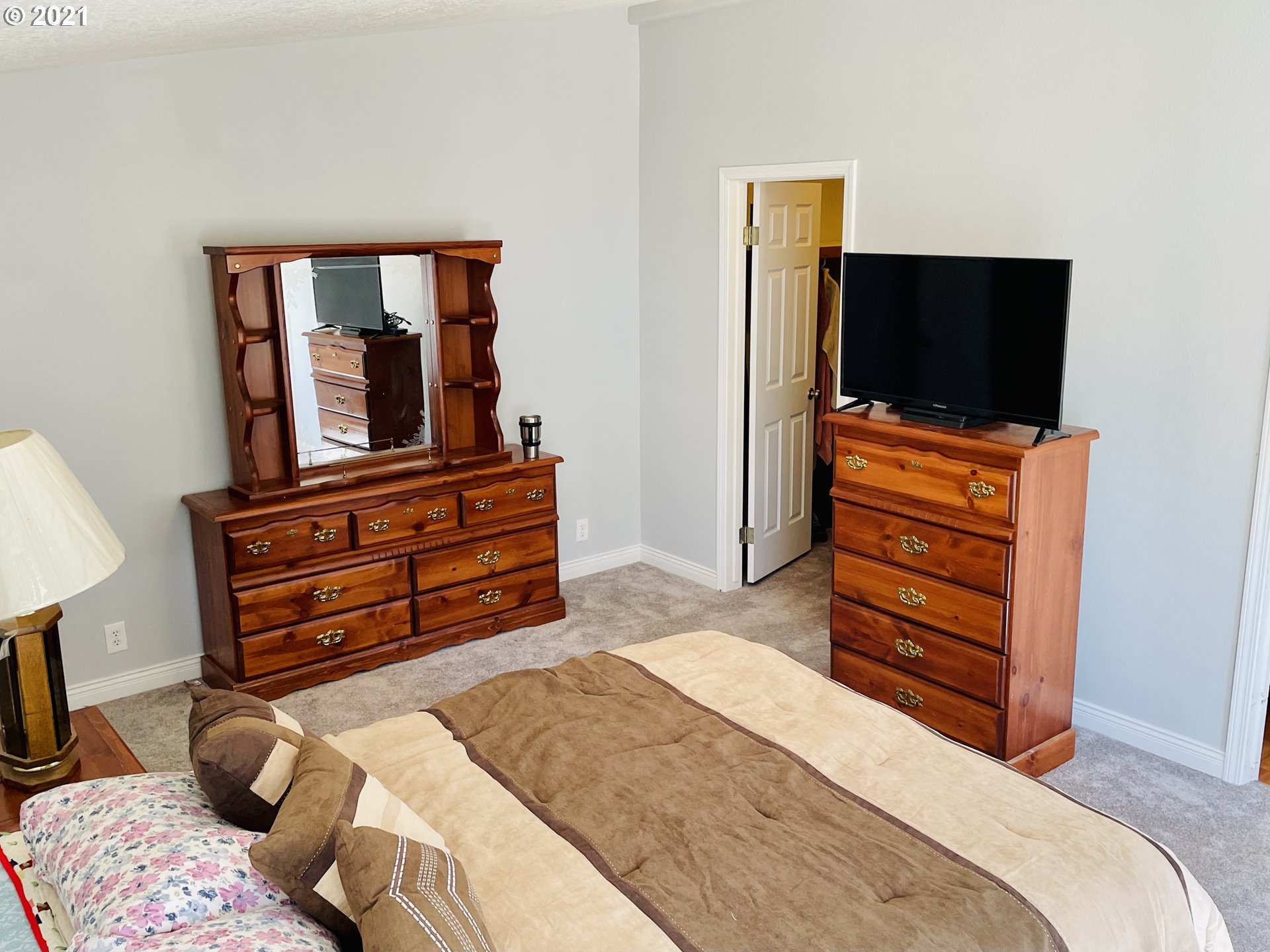 29353 Hale Road Scappoose, OR 97056 - Photo 10 of 26 Bedroom, Owner's Suite