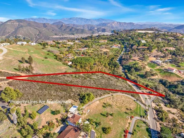 $349,000 | 3770 Peony Drive, Fallbrook, CA 92028