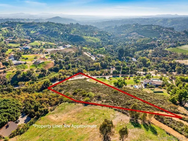 $349,000 | 3770 Peony Drive, Fallbrook, CA 92028