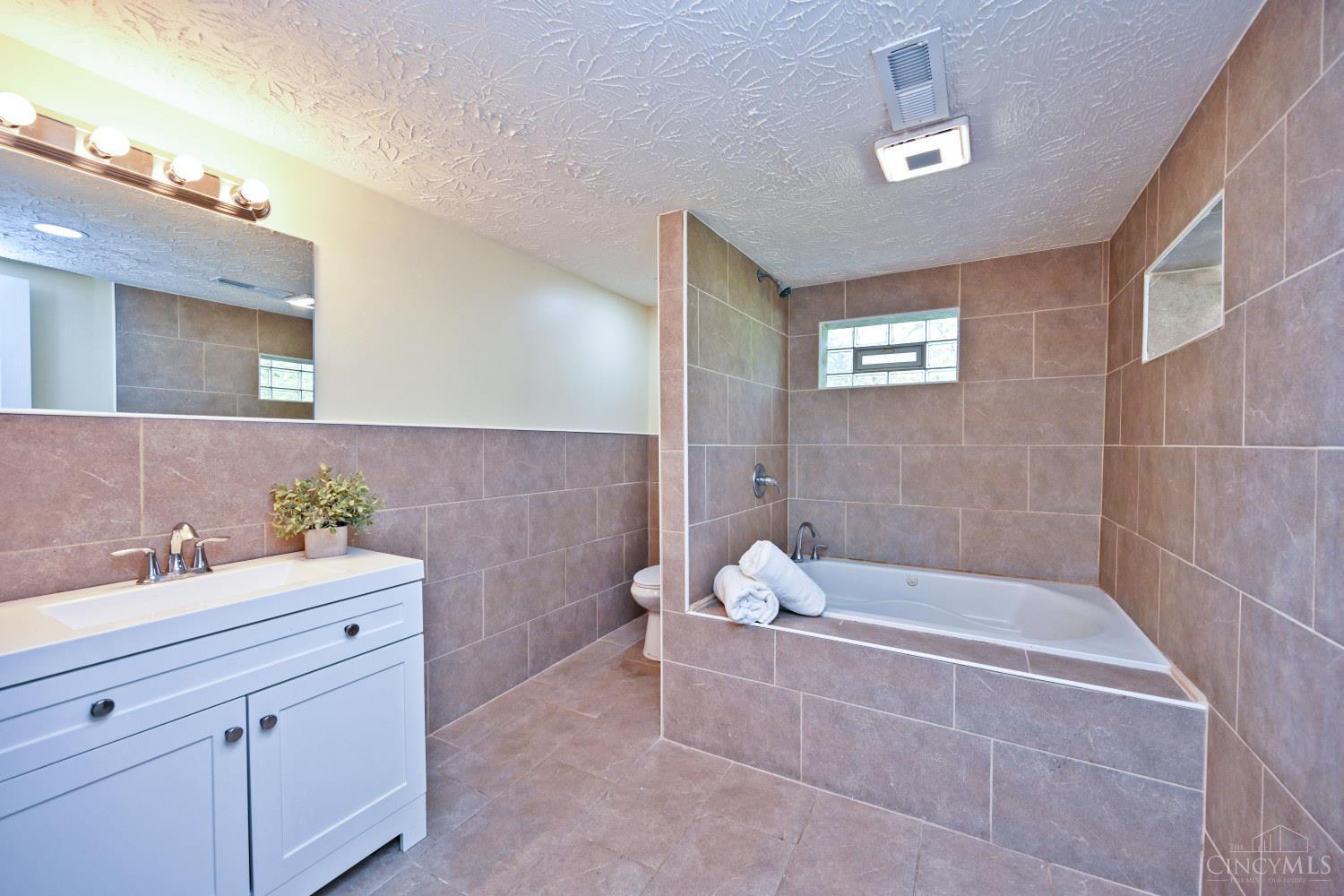 6555 Daly Road Cincinnati, OH 45224 - Photo 37 of 47 Gallery Image 37