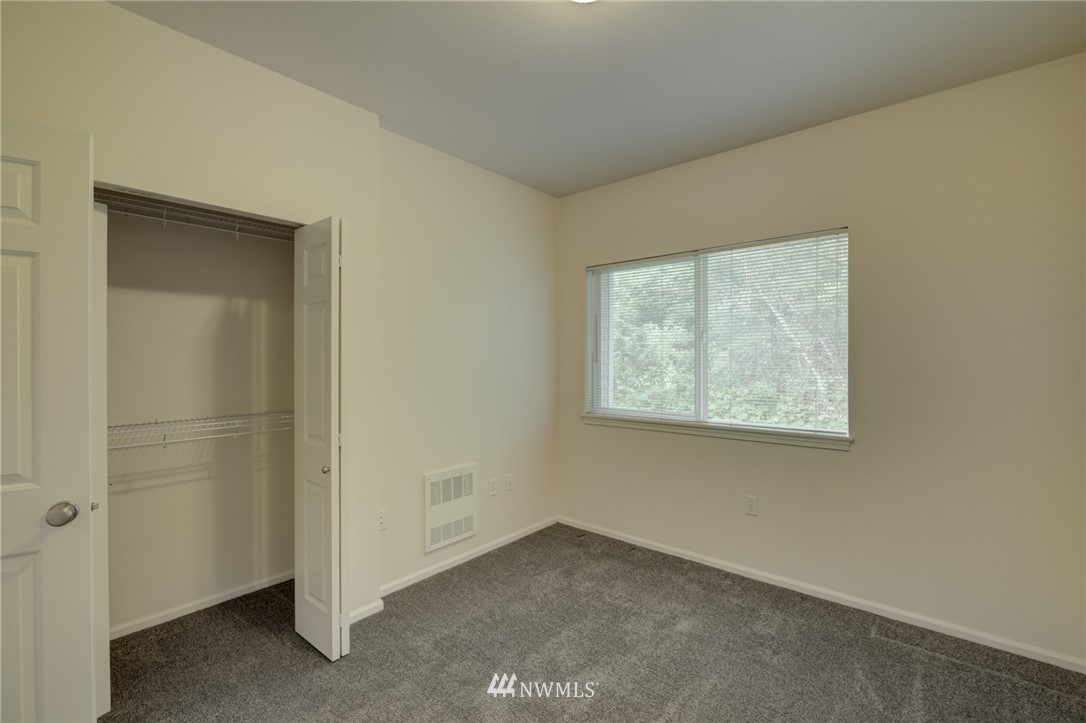 225 South 49th Street, Unit 52A Renton, WA 98055 - Photo 16 of 18 Gallery Image 16