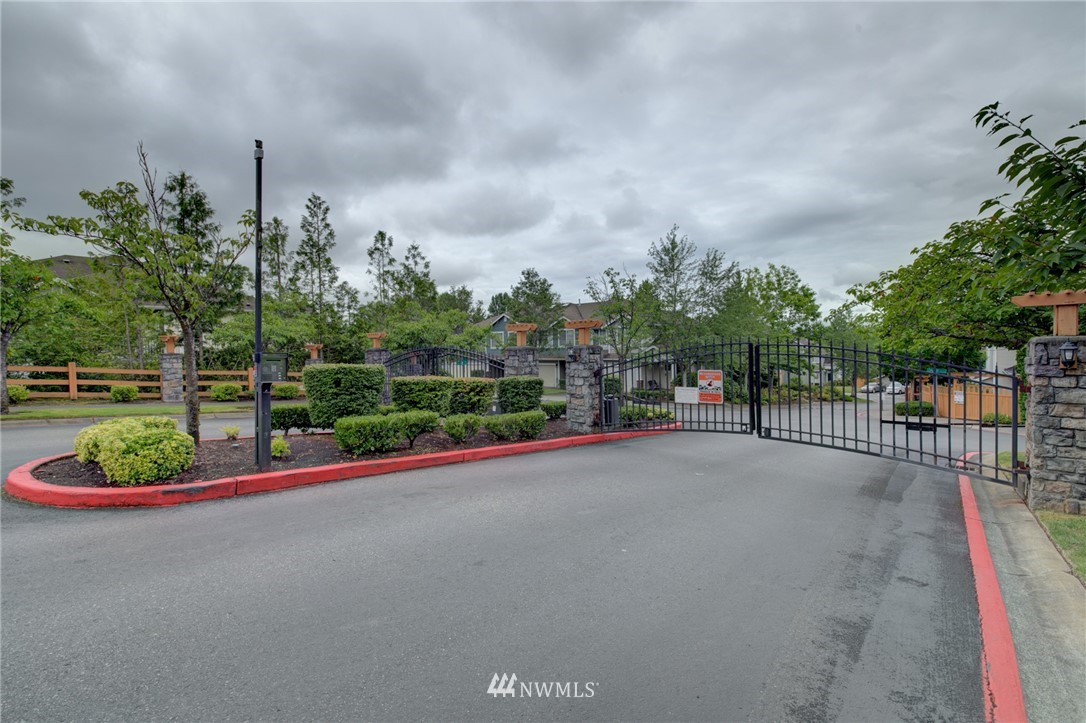 225 South 49th Street, Unit 52A Renton, WA 98055 - Photo 17 of 18 Gallery Image 17