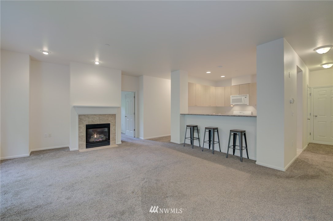 225 South 49th Street, Unit 52A Renton, WA 98055 - Photo 7 of 18 Gallery Image 7