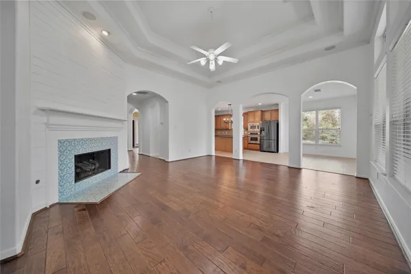 $3,950 | 78 West Shale Creek Circle, The Woodlands, TX 77382