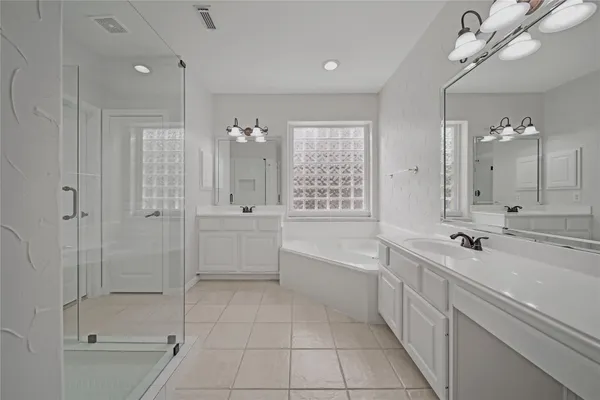 $3,950 | 78 West Shale Creek Circle, The Woodlands, TX 77382