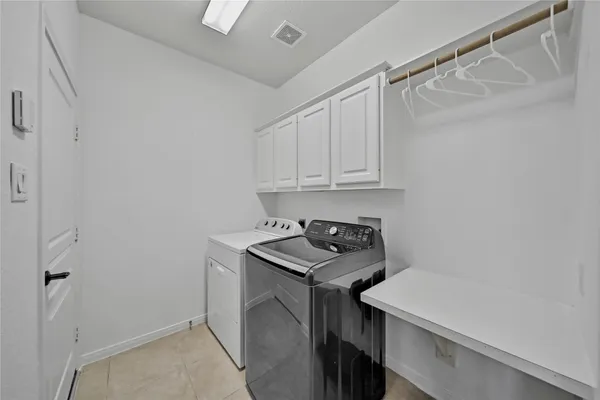 $3,950 | 78 West Shale Creek Circle, The Woodlands, TX 77382