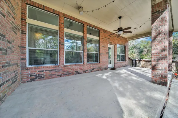 $3,950 | 78 West Shale Creek Circle, The Woodlands, TX 77382