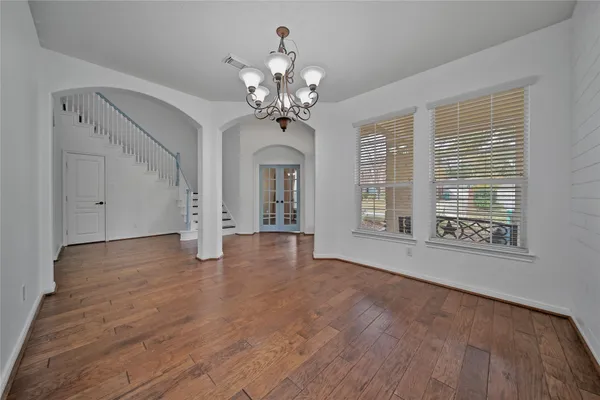 $3,950 | 78 West Shale Creek Circle, The Woodlands, TX 77382