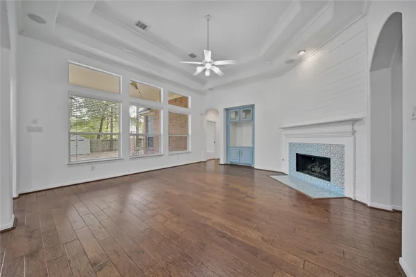 $3,950 | 78 West Shale Creek Circle, The Woodlands, TX 77382