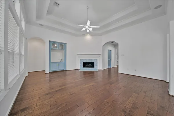 $3,950 | 78 West Shale Creek Circle, The Woodlands, TX 77382