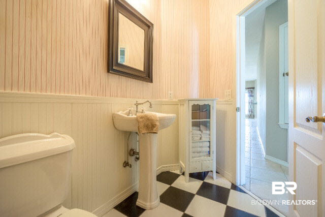 7221 Lafitte Road Pensacola, FL 32507 - Photo 11 of 41