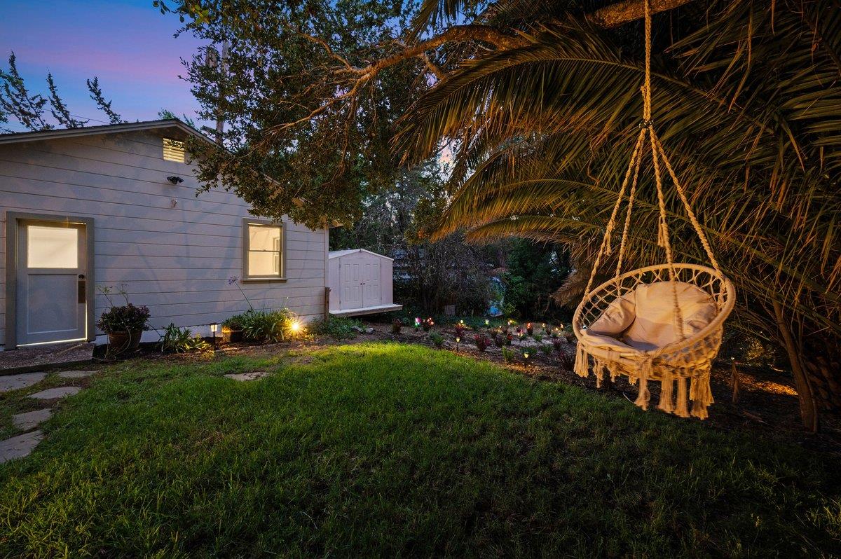 1306 Edgewood Road Redwood City, CA 94062 - Photo 27 of 77