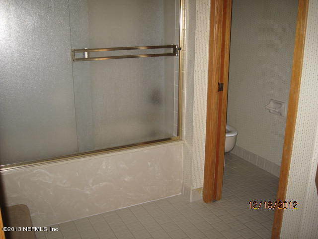 2990 Ravines Road, Unit 1405 Middleburg, FL 32068 - Photo 8 of 8 1030395_BATHRMTUB
