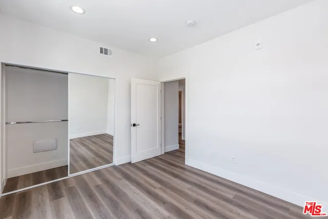 a view of a storage & utility room with washer and dryer