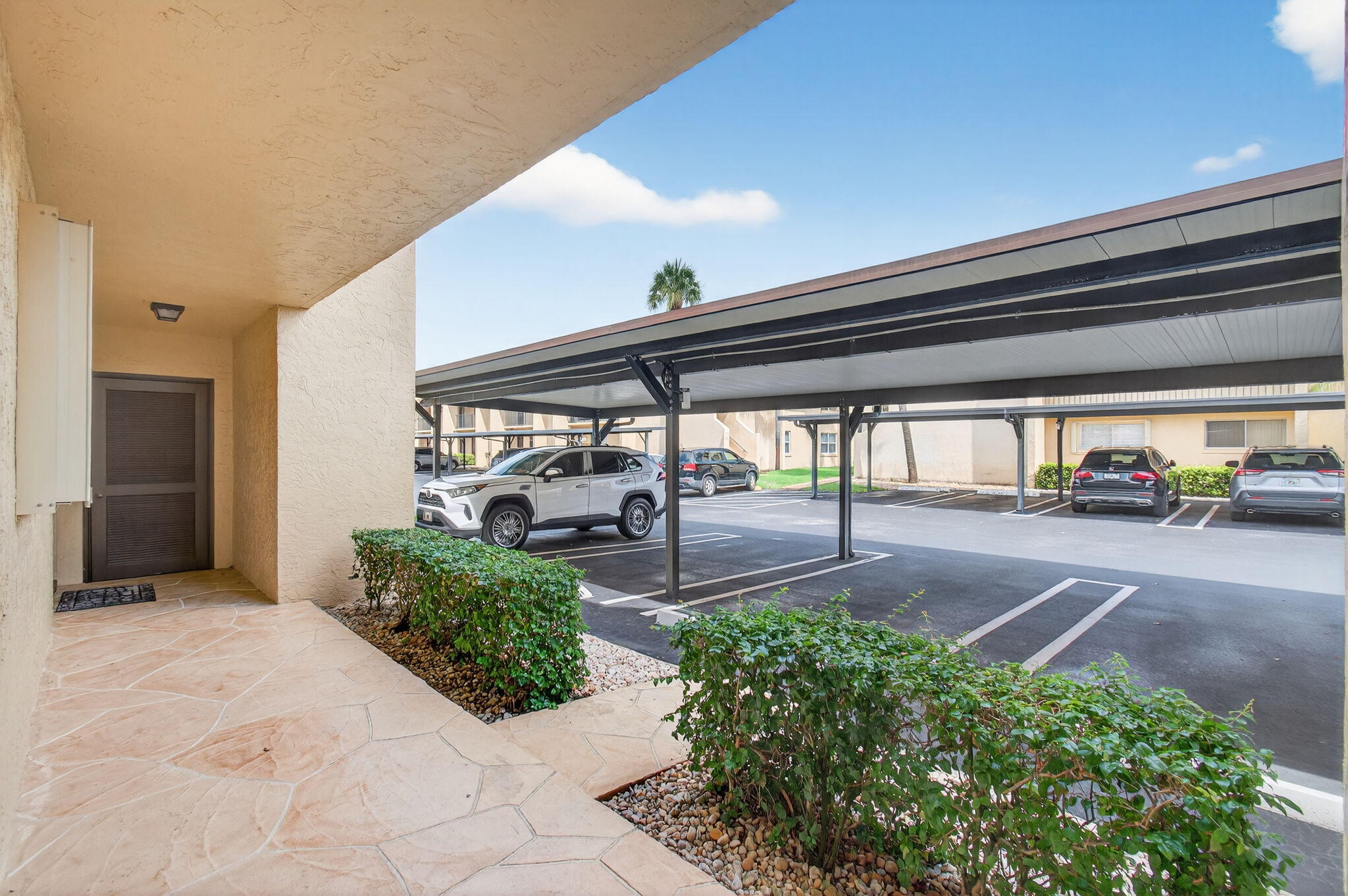 2975 Southwest 22nd Avenue, Unit 1070 Delray Beach, FL 33445 - Photo 47 of 60 8-web-or-mls-004_DSC_3717