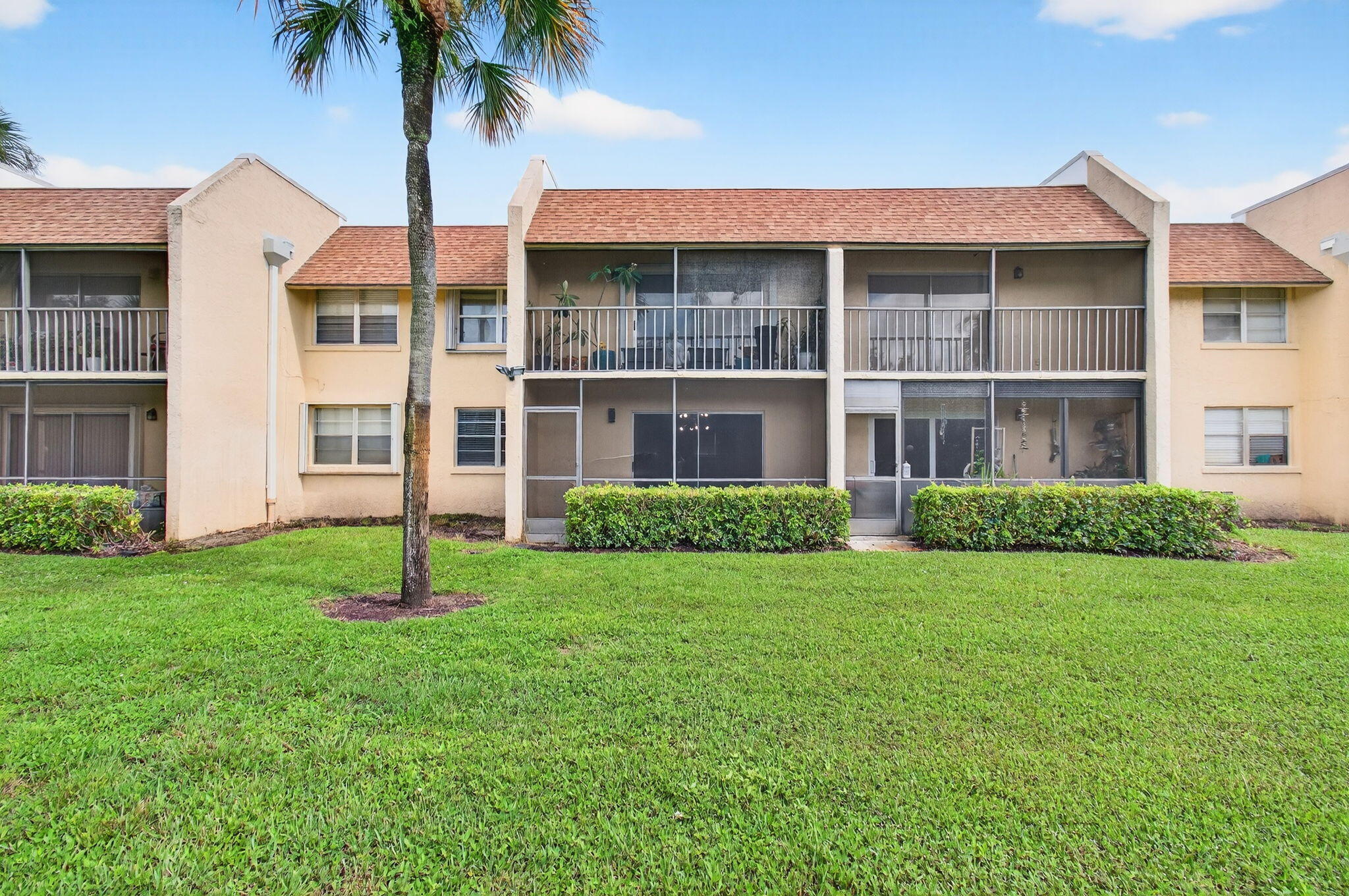 2975 Southwest 22nd Avenue, Unit 1070 Delray Beach, FL 33445 - Photo 54 of 60 54-web-or-mls-046_DSC_3658