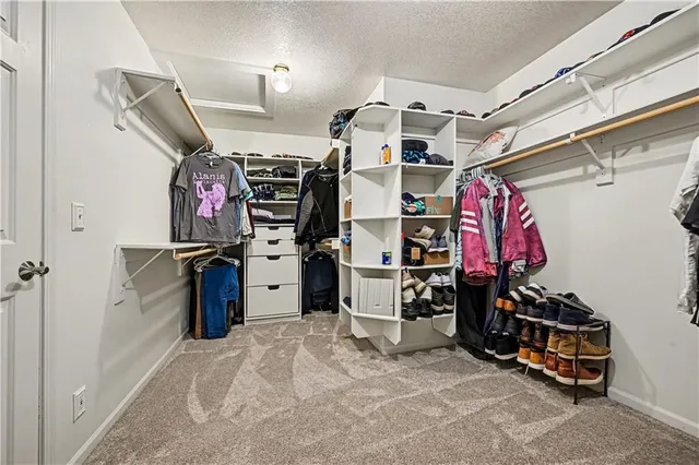 $625,000 | 13015 Mackey Street, Overland Park, KS 66213