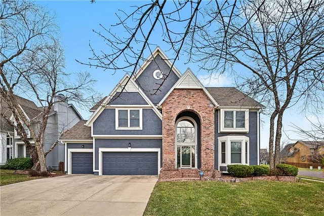 $625,000 | 13015 Mackey Street, Overland Park, KS 66213