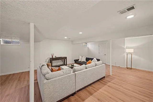 $625,000 | 13015 Mackey Street, Overland Park, KS 66213