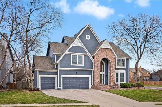 $625,000 | 13015 Mackey Street, Overland Park, KS 66213