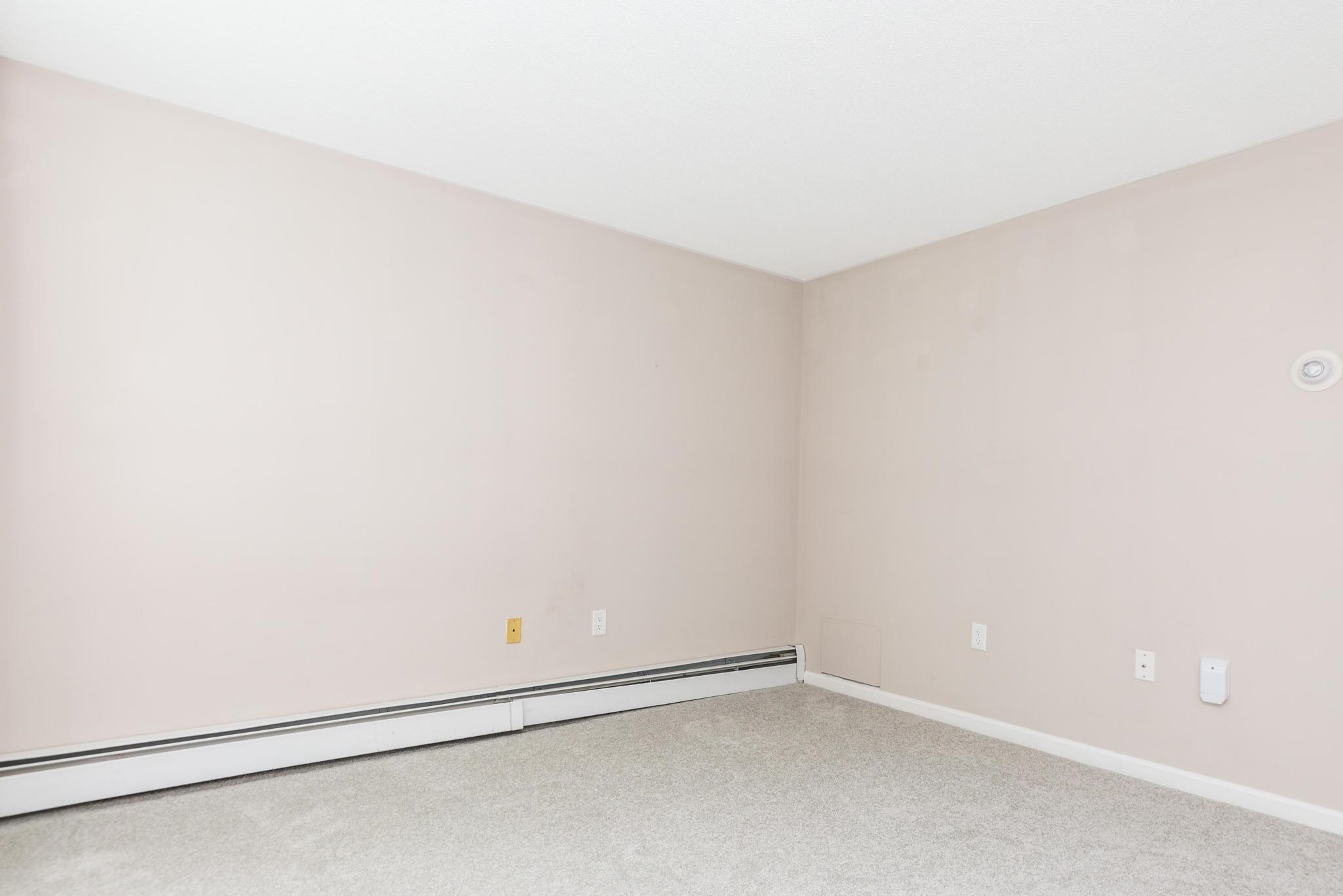 4 Woodland Green Rochester, NH 03868 - Photo 24 of 27