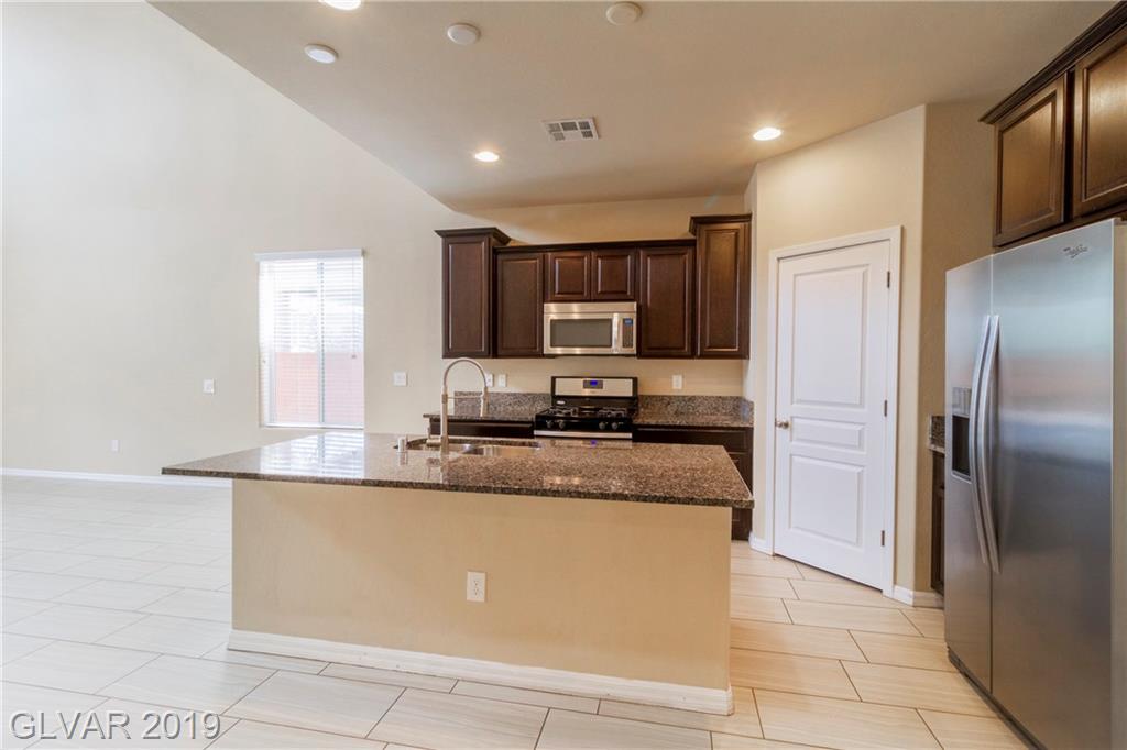 10936 Prairie Grove Road Las Vegas, NV 89179 - Photo 5 of 41
