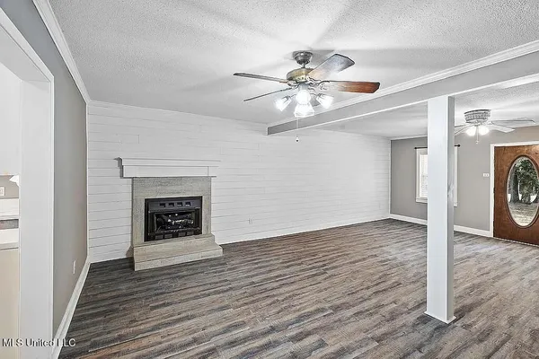 $399,900 | 903 Shinault Road, Byhalia, MS 38611