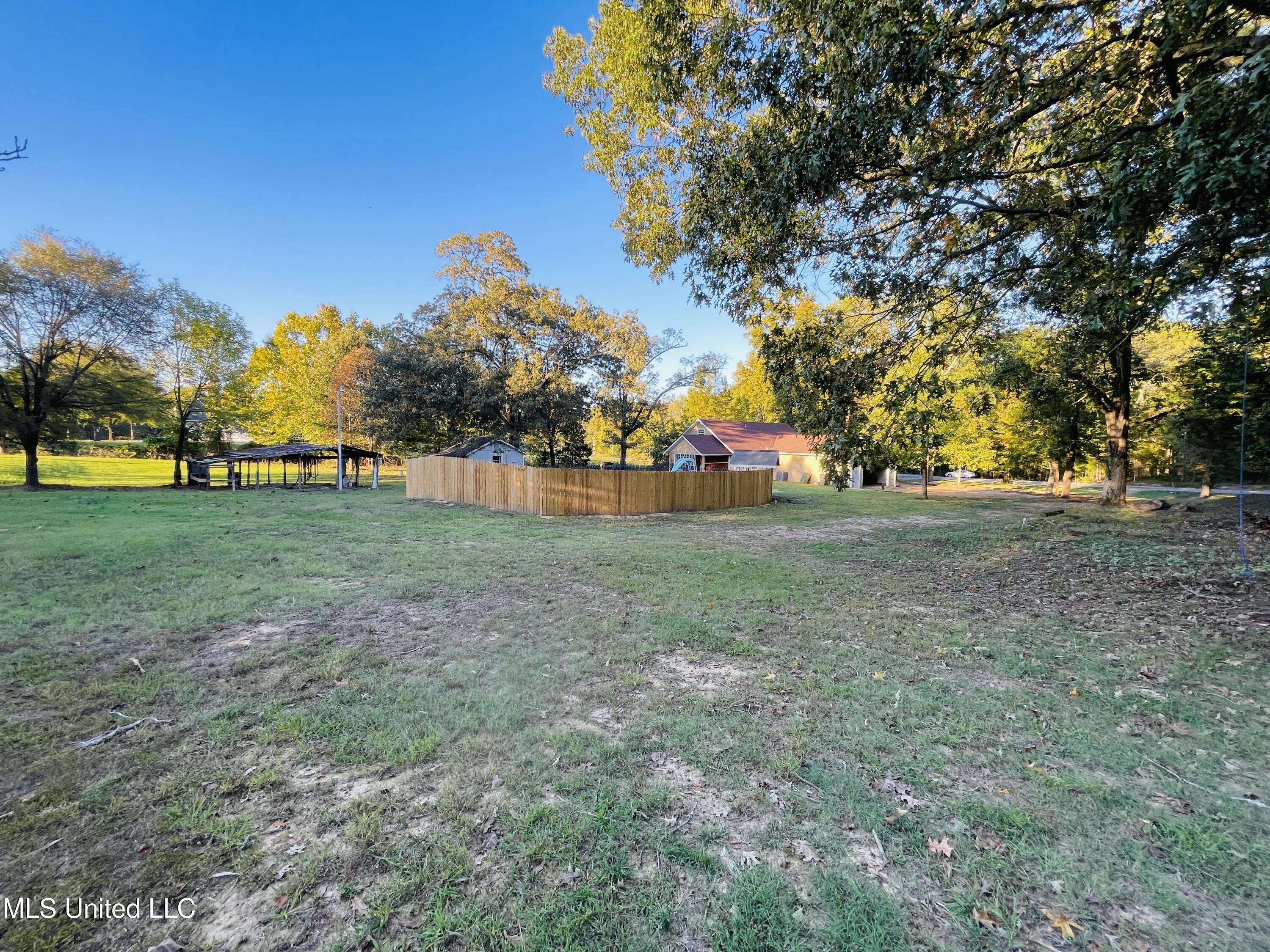 903 Shinault Road Byhalia, MS 38611 - Photo 30 of 42 IMG_3393