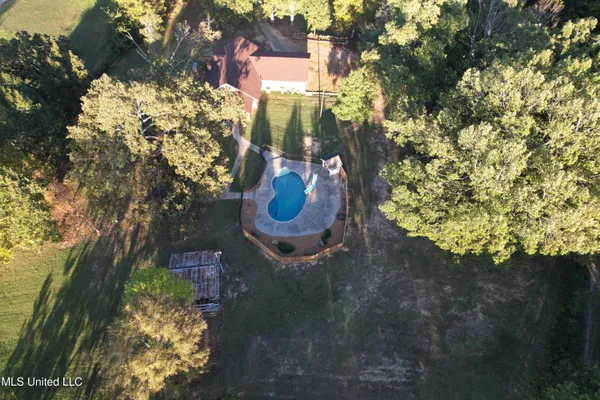 $399,900 | 903 Shinault Road, Byhalia, MS 38611