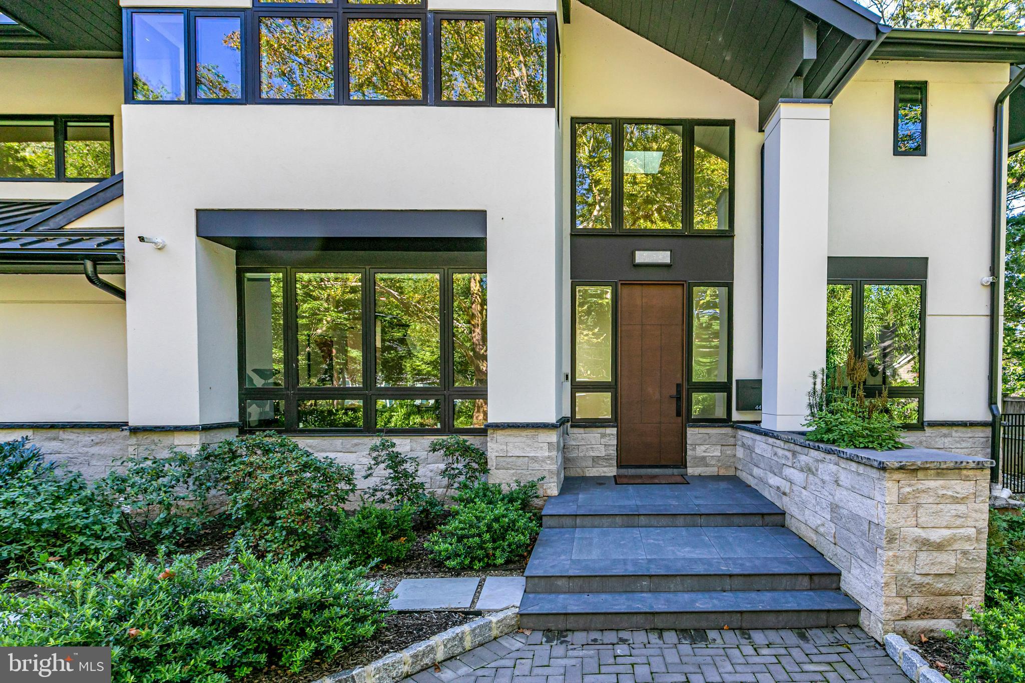 44 Armour Road Princeton, NJ 08540 - Photo 47 of 51 a front view of a house with garden