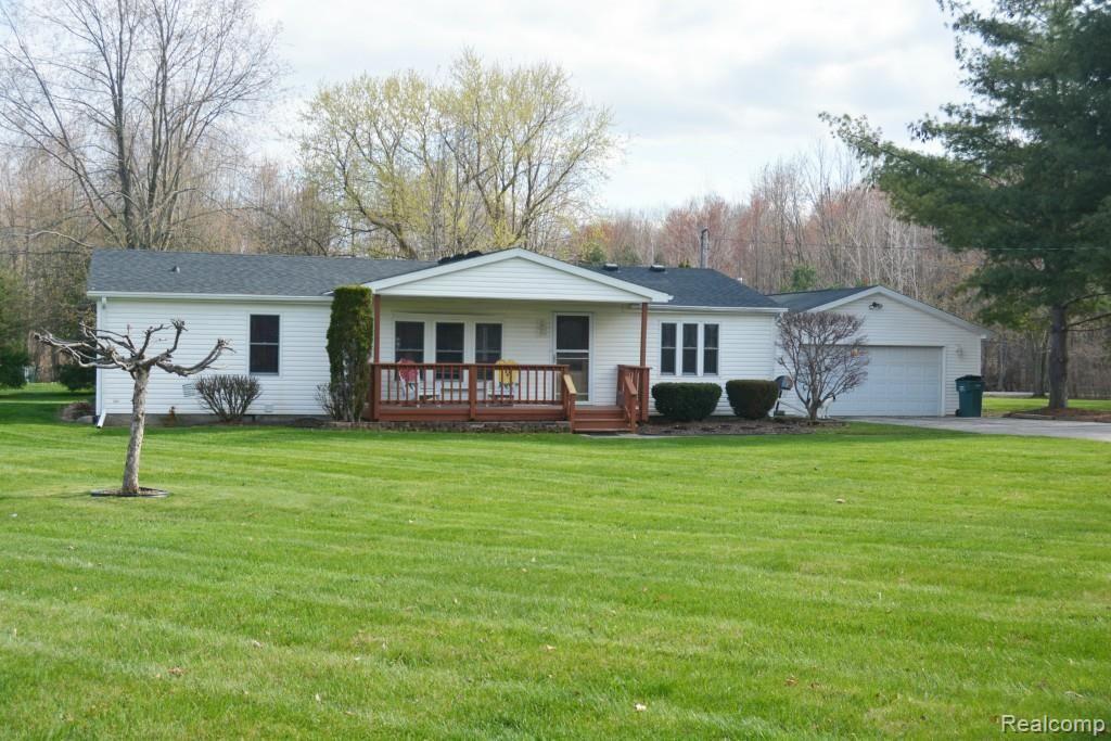 7177 West Allen Road Fowlerville, MI 48836 - Photo 1 of 24