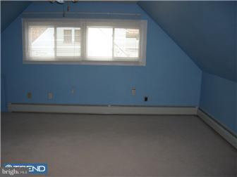28 Hope Road Levittown, PA 19056 - Photo 8 of 10 Gallery Image 8