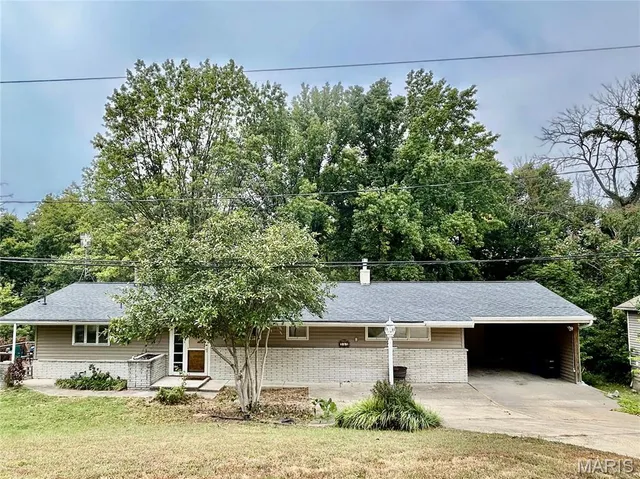 $190,000 | 901 Grigg Street, Greenville, IL 62246