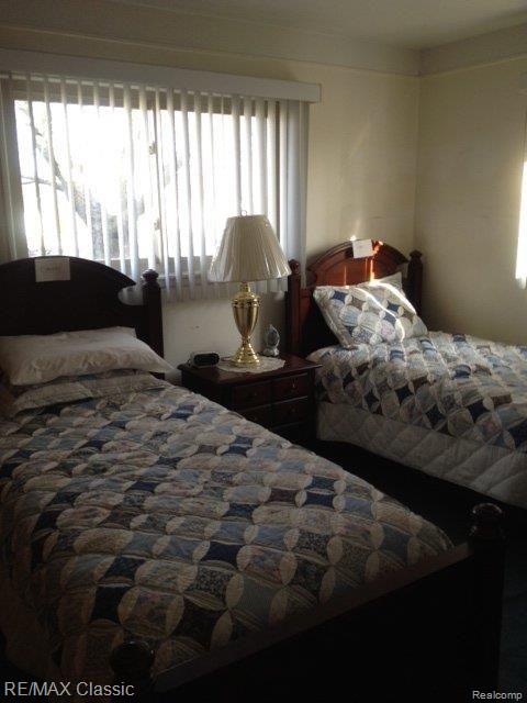 9752 Pardee Road Taylor, MI 48180 - Photo 3 of 11 pardee bed 2.jpg