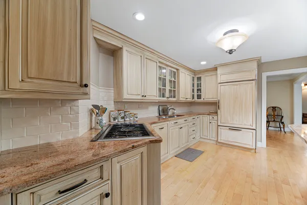 $774,900 | 5 Court Of Conn River Valley, Lincolnshire, IL 60069