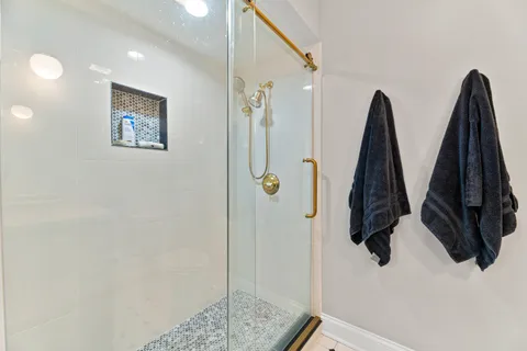 $774,900 | 5 Court Of Conn River Valley, Lincolnshire, IL 60069