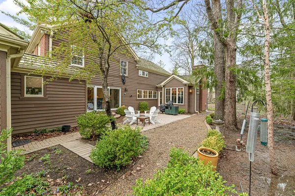 $774,900 | 5 Court Of Conn River Valley, Lincolnshire, IL 60069